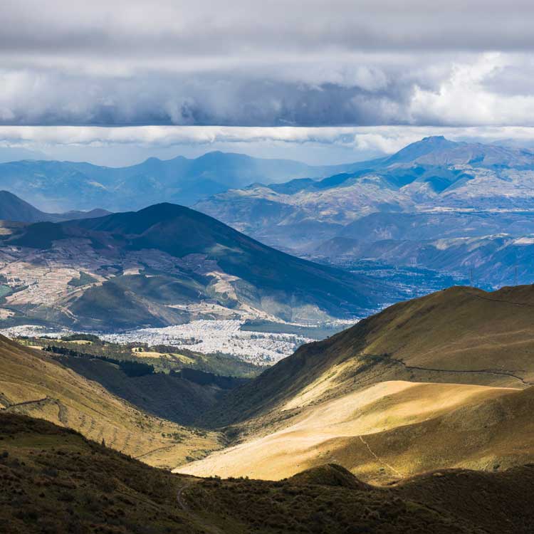 Compliance Ecuador Voxel